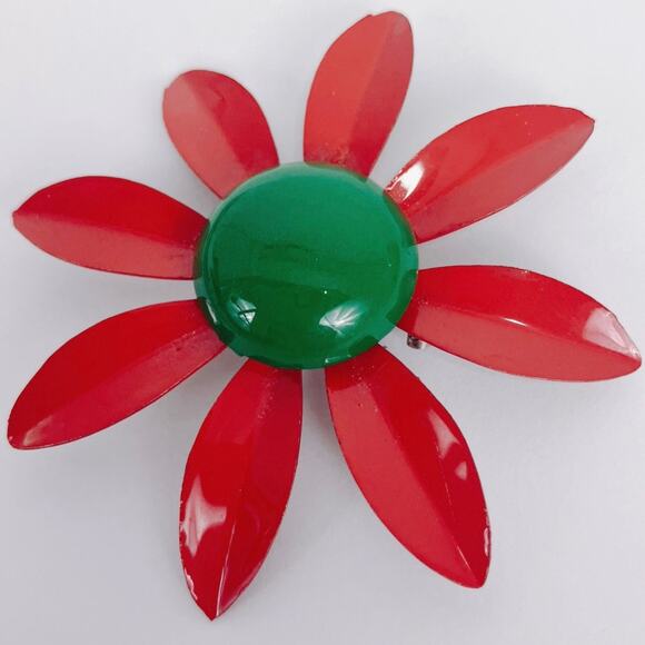 Vintage 1960s Brooch Red Green Enamel Flower  Mid Century Mod Retro Kitschy Pin - Picture 13 of 13